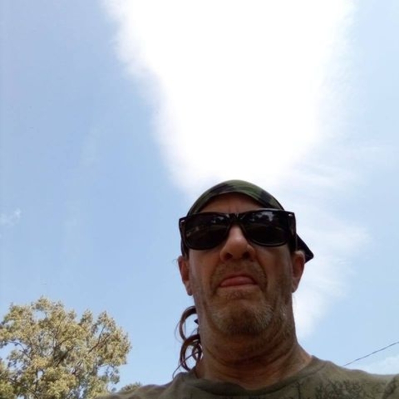 Meet your Posher, Keith - Picture 1 of 1